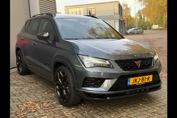 CUPRA Ateca 2.0 TSI 4DRIVE Limited Edition 1 of 1999 l Akrapovic l Brembo l Carbon l Virtual l ACC l Pano l Navi l Camera l CUPRA Ateca 2.0 TSI 4DRIVE Limited Edition 1 of 1999 l Akrapovic l Brembo l Carbon l Virtual l ACC l Pano l Navi l Camera l