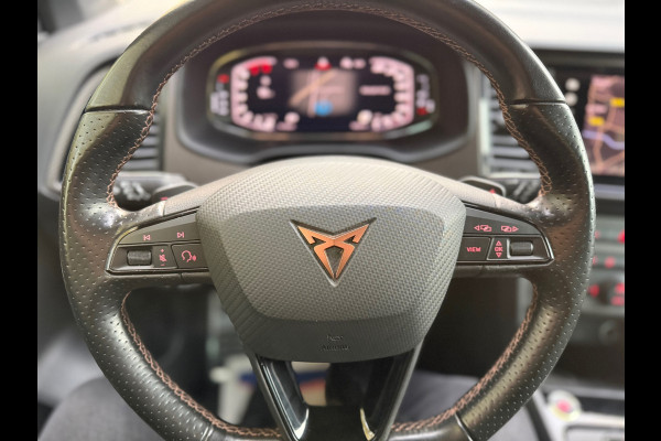 CUPRA Ateca 2.0 TSI 4DRIVE Limited Edition 1 of 1999 l Akrapovic l Brembo l Carbon l Virtual l ACC l Pano l Navi l Camera l CUPRA Ateca 2.0 TSI 4DRIVE Limited Edition 1 of 1999 l Akrapovic l Brembo l Carbon l Virtual l ACC l Pano l Navi l Camera l