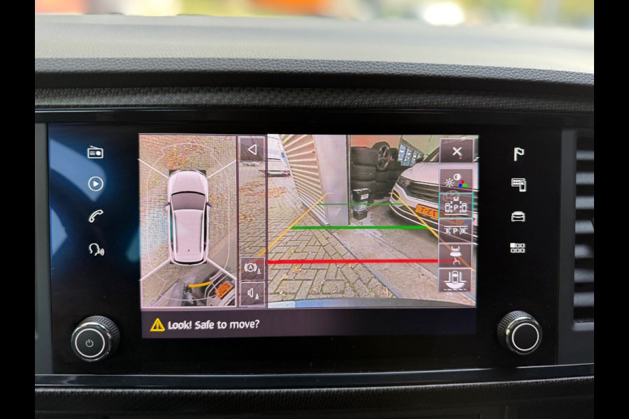 CUPRA Ateca 2.0 TSI 4DRIVE Limited Edition 1 of 1999 l Akrapovic l Brembo l Carbon l Virtual l ACC l Pano l Navi l Camera l CUPRA Ateca 2.0 TSI 4DRIVE Limited Edition 1 of 1999 l Akrapovic l Brembo l Carbon l Virtual l ACC l Pano l Navi l Camera l