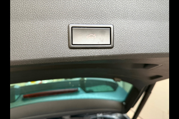 CUPRA Ateca 2.0 TSI 4DRIVE Limited Edition 1 of 1999 l Akrapovic l Brembo l Carbon l Virtual l ACC l Pano l Navi l Camera l CUPRA Ateca 2.0 TSI 4DRIVE Limited Edition 1 of 1999 l Akrapovic l Brembo l Carbon l Virtual l ACC l Pano l Navi l Camera l