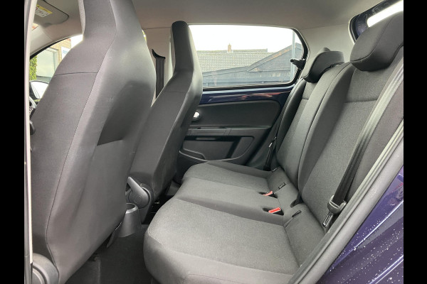 Volkswagen up! 1.0 BMT move up! | Airco | Elektr. ramen | NAP | BTW auto Volkswagen up! 1.0 BMT move up! | Airco | Elektr. ramen | NAP | BTW auto