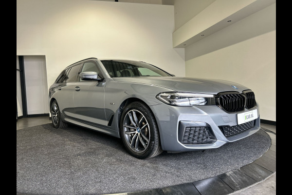 BMW 5 Serie Touring 530e Business Edition Plus | Live cockpit professional | Connected pack professional | M-Sport