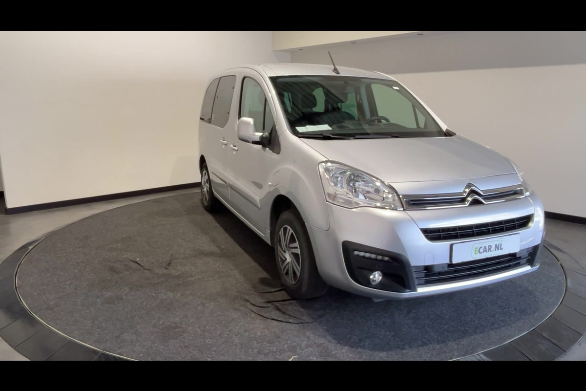 Citroën E-Berlingo Feel 23 kWh | Parkeersensor achter | Cruise control | Navigatie | Soh (batterijcheck) 85,8 % Citroën E-Berlingo Feel 23 kWh | Parkeersensor achter | Cruise control | Navigatie | Soh (batterijcheck) 85,8 %