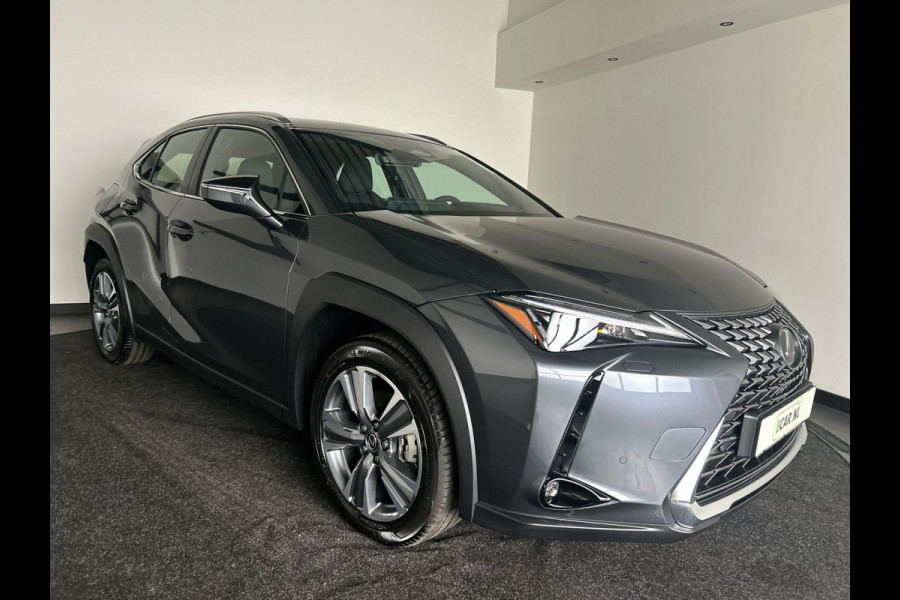 Lexus UX 300e Luxury Line 73 kWh | 45% korting | Winter-pakket | Tech Pack | Mark Levinson geluid! | Navigatie | Nieuwprijs € 61.095,00 | Lexus UX 300e Luxury Line 73 kWh | 45% korting | Winter-pakket | Tech Pack | Mark Levinson geluid! | Navigatie | Nieuwprijs € 61.095,00 |