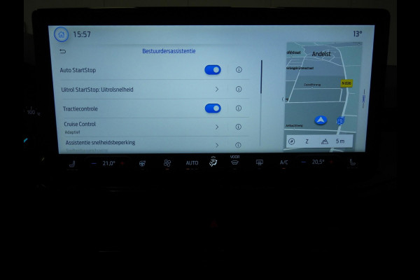 Ford FOCUS Wagon 1.0 EcoBoost Hybrid ST Line NAVI/CAMERA/CLIMA/WINTERPACK/17"LMV!