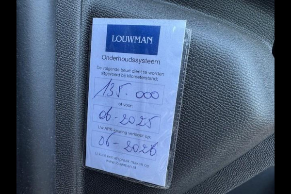 Peugeot 3008 1.2 GT Line - 1e eigenaar - Dealer onderhouden Peugeot 3008 1.2 GT Line - 1e eigenaar - Dealer onderhouden