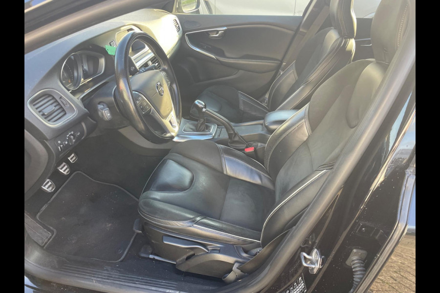 Volvo V40 2.0 D2 R-Design,Garantie Volvo V40 2.0 D2 R-Design,Garantie