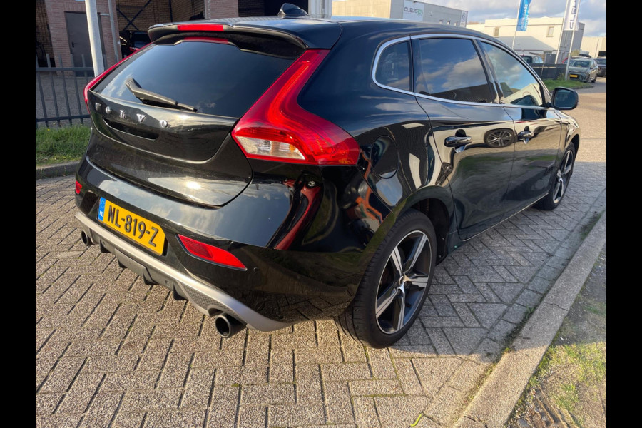 Volvo V40 2.0 D2 R-Design,Garantie Volvo V40 2.0 D2 R-Design,Garantie