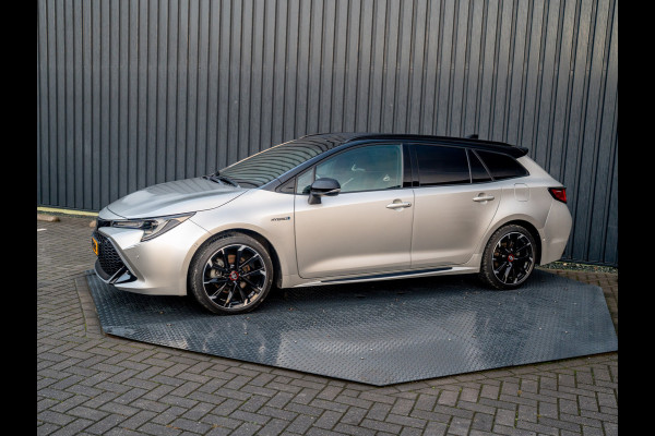Toyota Corolla Touring Sports 2.0 Hybrid Premium | Trekhaak afnb. | Head Up | Stoel & Stuur verw. | BSM | PDC V&A | Prijs Rijklaar!!