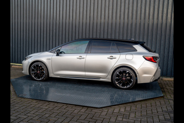 Toyota Corolla Touring Sports 2.0 Hybrid Premium | Trekhaak afnb. | Head Up | Stoel & Stuur verw. | BSM | PDC V&A | Prijs Rijklaar!!