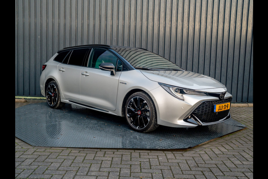 Toyota Corolla Touring Sports 2.0 Hybrid Premium | Trekhaak afnb. | Head Up | Stoel & Stuur verw. | BSM | PDC V&A | Prijs Rijklaar!!