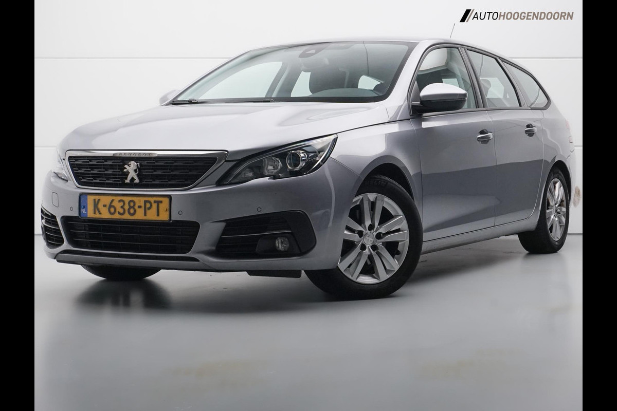 Peugeot 308 SW 1.2 PureTech Blue Lease Active Luxe (APPLE CARPLAY,LED,CLIMATE,CRUISE,CAMERA,PARKEERSENSOREN,TREKHAAK,LM-VELGEN) Peugeot 308 SW 1.2 PureTech Blue Lease Active Luxe (APPLE CARPLAY,LED,CLIMATE,CRUISE,CAMERA,PARKEERSENSOREN,TREKHAAK,LM-VELGEN)