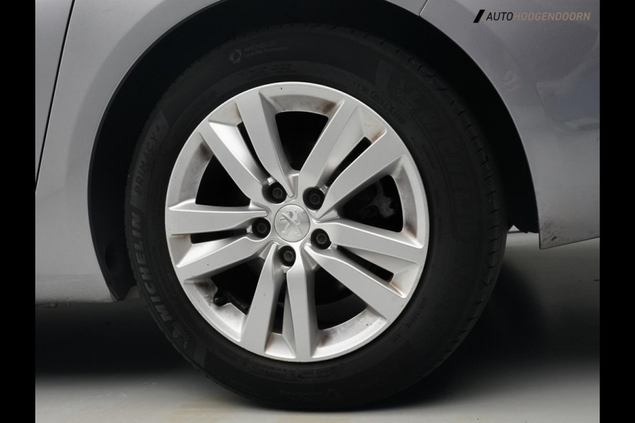 Peugeot 308 SW 1.2 PureTech Blue Lease Active Luxe (APPLE CARPLAY,LED,CLIMATE,CRUISE,CAMERA,PARKEERSENSOREN,TREKHAAK,LM-VELGEN) Peugeot 308 SW 1.2 PureTech Blue Lease Active Luxe (APPLE CARPLAY,LED,CLIMATE,CRUISE,CAMERA,PARKEERSENSOREN,TREKHAAK,LM-VELGEN)