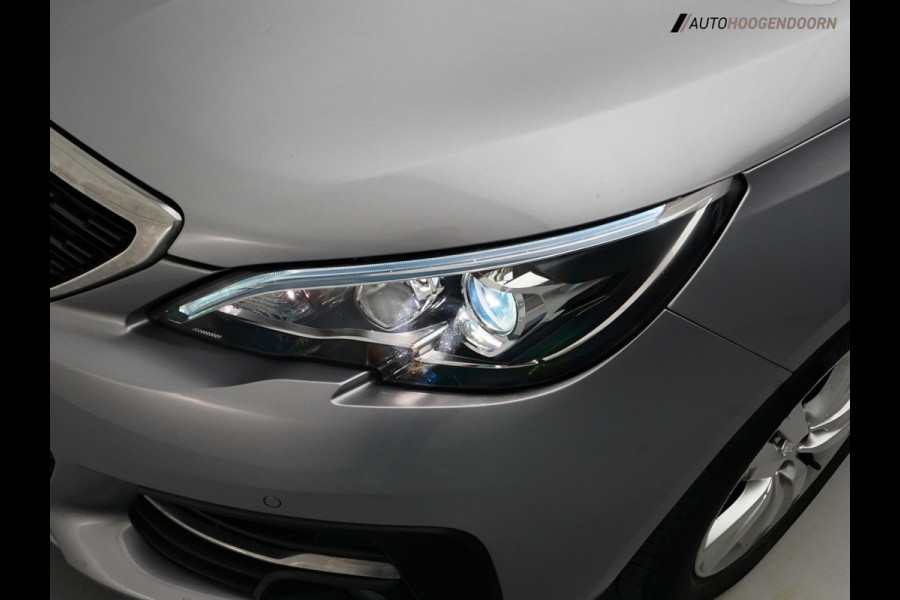 Peugeot 308 SW 1.2 PureTech Blue Lease Active Luxe (APPLE CARPLAY,LED,CLIMATE,CRUISE,CAMERA,PARKEERSENSOREN,TREKHAAK,LM-VELGEN) Peugeot 308 SW 1.2 PureTech Blue Lease Active Luxe (APPLE CARPLAY,LED,CLIMATE,CRUISE,CAMERA,PARKEERSENSOREN,TREKHAAK,LM-VELGEN)