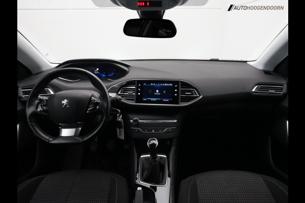 Peugeot 308 SW 1.2 PureTech Blue Lease Active Luxe (APPLE CARPLAY,LED,CLIMATE,CRUISE,CAMERA,PARKEERSENSOREN,TREKHAAK,LM-VELGEN) Peugeot 308 SW 1.2 PureTech Blue Lease Active Luxe (APPLE CARPLAY,LED,CLIMATE,CRUISE,CAMERA,PARKEERSENSOREN,TREKHAAK,LM-VELGEN)