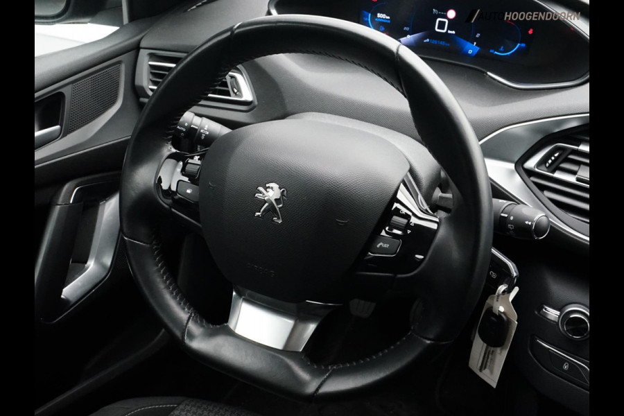 Peugeot 308 SW 1.2 PureTech Blue Lease Active Luxe (APPLE CARPLAY,LED,CLIMATE,CRUISE,CAMERA,PARKEERSENSOREN,TREKHAAK,LM-VELGEN) Peugeot 308 SW 1.2 PureTech Blue Lease Active Luxe (APPLE CARPLAY,LED,CLIMATE,CRUISE,CAMERA,PARKEERSENSOREN,TREKHAAK,LM-VELGEN)