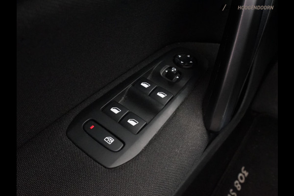 Peugeot 308 SW 1.2 PureTech Blue Lease Active Luxe (APPLE CARPLAY,LED,CLIMATE,CRUISE,CAMERA,PARKEERSENSOREN,TREKHAAK,LM-VELGEN) Peugeot 308 SW 1.2 PureTech Blue Lease Active Luxe (APPLE CARPLAY,LED,CLIMATE,CRUISE,CAMERA,PARKEERSENSOREN,TREKHAAK,LM-VELGEN)