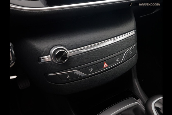 Peugeot 308 SW 1.2 PureTech Blue Lease Active Luxe (APPLE CARPLAY,LED,CLIMATE,CRUISE,CAMERA,PARKEERSENSOREN,TREKHAAK,LM-VELGEN) Peugeot 308 SW 1.2 PureTech Blue Lease Active Luxe (APPLE CARPLAY,LED,CLIMATE,CRUISE,CAMERA,PARKEERSENSOREN,TREKHAAK,LM-VELGEN)
