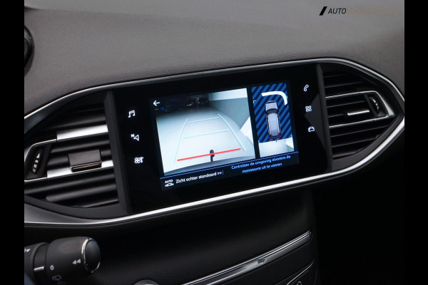 Peugeot 308 SW 1.2 PureTech Blue Lease Active Luxe (APPLE CARPLAY,LED,CLIMATE,CRUISE,CAMERA,PARKEERSENSOREN,TREKHAAK,LM-VELGEN) Peugeot 308 SW 1.2 PureTech Blue Lease Active Luxe (APPLE CARPLAY,LED,CLIMATE,CRUISE,CAMERA,PARKEERSENSOREN,TREKHAAK,LM-VELGEN)