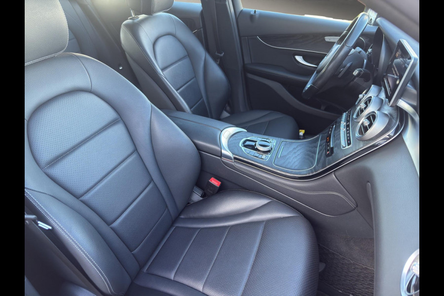 Mercedes-Benz GLC Coupé 350e 4MATIC Hybride Benzine | Navi | Stoelverw. | Camera | Elektr Achterklep | Leder | Mercedes-Benz GLC Coupé 350e 4MATIC Hybride Benzine | Navi | Stoelverw. | Camera | Elektr Achterklep | Leder |