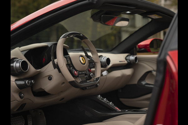 Ferrari 812 GTS 6.5 V12 HELE | Rosso Fuoco | Full Carbon | Daytona Seats | Lift | JBL Ferrari 812 GTS 6.5 V12 HELE | Rosso Fuoco | Full Carbon | Daytona Seats | Lift | JBL