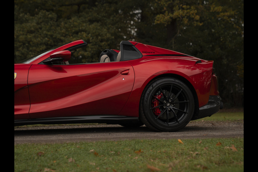 Ferrari 812 GTS 6.5 V12 HELE | Rosso Fuoco | Full Carbon | Daytona Seats | Lift | JBL Ferrari 812 GTS 6.5 V12 HELE | Rosso Fuoco | Full Carbon | Daytona Seats | Lift | JBL
