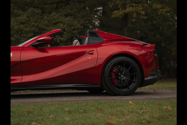 Ferrari 812 GTS 6.5 V12 HELE | Rosso Fuoco | Full Carbon | Daytona Seats | Lift | JBL Ferrari 812 GTS 6.5 V12 HELE | Rosso Fuoco | Full Carbon | Daytona Seats | Lift | JBL