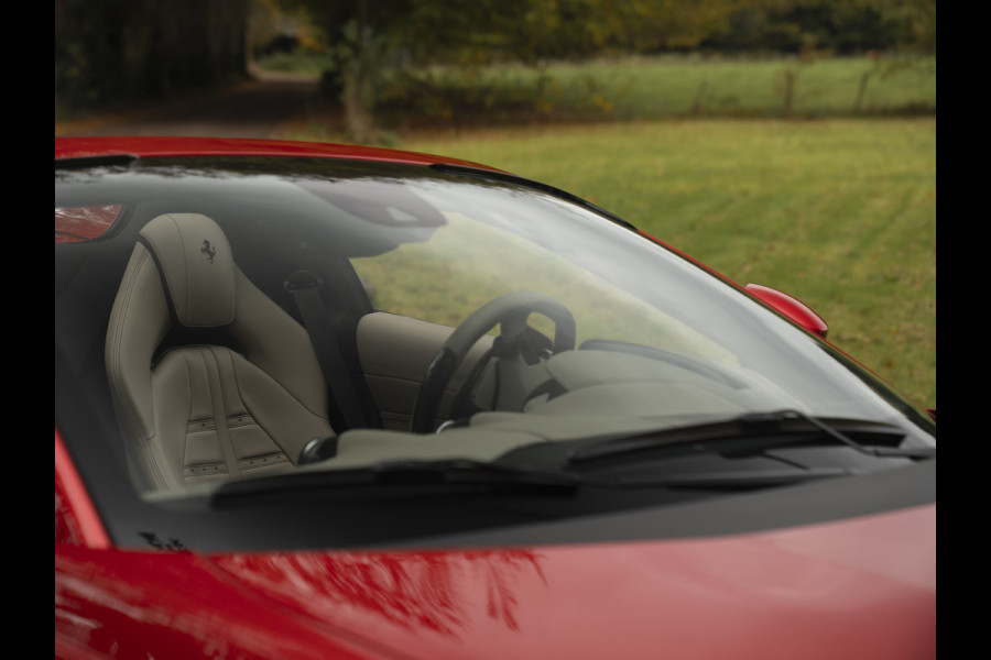 Ferrari 812 GTS 6.5 V12 HELE | Rosso Fuoco | Full Carbon | Daytona Seats | Lift | JBL Ferrari 812 GTS 6.5 V12 HELE | Rosso Fuoco | Full Carbon | Daytona Seats | Lift | JBL