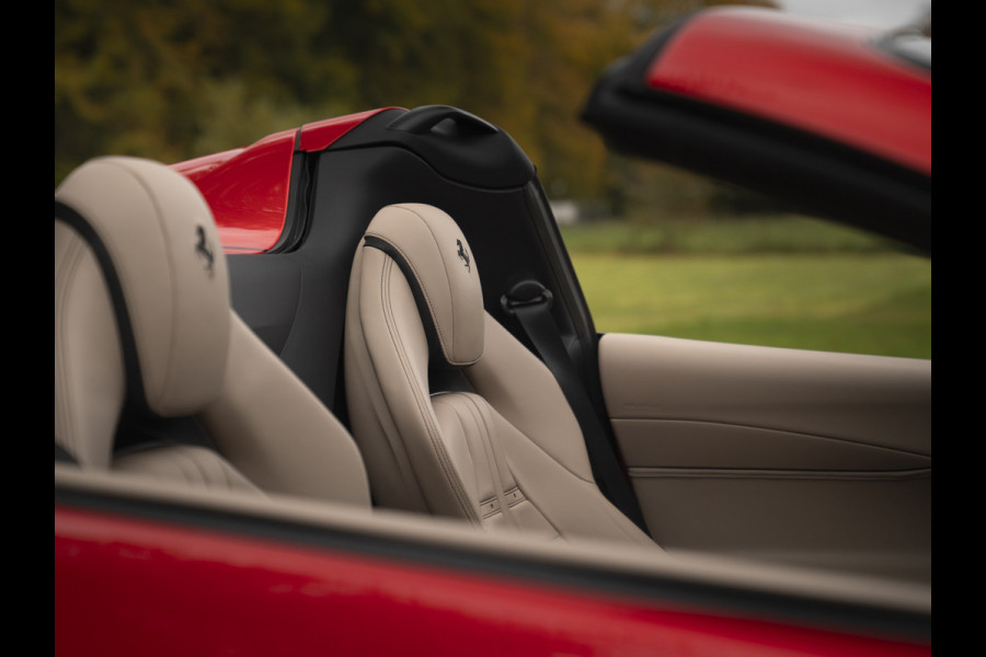 Ferrari 812 GTS 6.5 V12 HELE | Rosso Fuoco | Full Carbon | Daytona Seats | Lift | JBL Ferrari 812 GTS 6.5 V12 HELE | Rosso Fuoco | Full Carbon | Daytona Seats | Lift | JBL