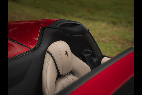 Ferrari 812 GTS 6.5 V12 HELE | Rosso Fuoco | Full Carbon | Daytona Seats | Lift | JBL Ferrari 812 GTS 6.5 V12 HELE | Rosso Fuoco | Full Carbon | Daytona Seats | Lift | JBL