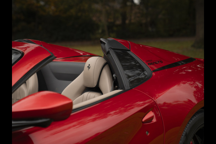 Ferrari 812 GTS 6.5 V12 HELE | Rosso Fuoco | Full Carbon | Daytona Seats | Lift | JBL Ferrari 812 GTS 6.5 V12 HELE | Rosso Fuoco | Full Carbon | Daytona Seats | Lift | JBL