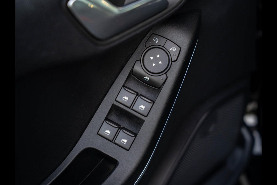 Ford Fiesta 1.0 EcoBoost Hybrid ST-Line LED / Navi / Carplay / ACC / Park assist