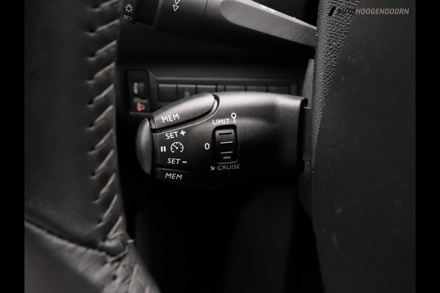 Peugeot 308 SW 1.2 PureTech Blue Lease Active Luxe (APPLE CARPLAY,LED,CLIMATE,CRUISE,CAMERA,PARKEERSENSOREN,LM-VELGEN,TOPCONDITIE)