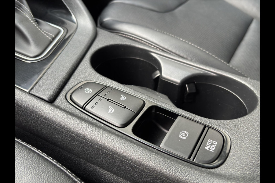 Kia Niro 1.6 GDi PHEV DynamicPlusLine Automaat | Navi | Camera | Stoel & Stuurverwarming | Cruise | Leder |