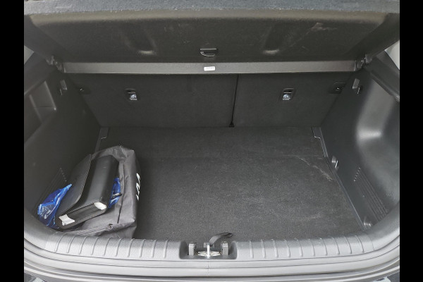 Kia Stonic 1.0 T-GDi MHEV DynamicPlusLine | Stoel- en stuurverwarming | Cruise | Navi | Privacy Glass | Camera |