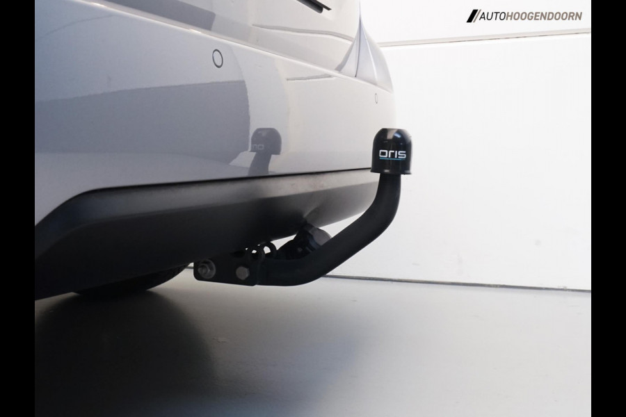 Peugeot 308 SW 1.2 PureTech Blue Lease Active Luxe (APPLE CARPLAY,LED,CLIMATE,CRUISE,CAMERA,PARKEERSENSOREN,TREKHAAK,LM-VELGEN) Peugeot 308 SW 1.2 PureTech Blue Lease Active Luxe (APPLE CARPLAY,LED,CLIMATE,CRUISE,CAMERA,PARKEERSENSOREN,TREKHAAK,LM-VELGEN)