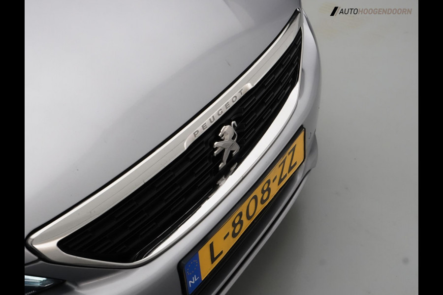 Peugeot 308 SW 1.2 PureTech Blue Lease Active Luxe (APPLE CARPLAY,LED,CLIMATE,CRUISE,CAMERA,PARKEERSENSOREN,TREKHAAK,LM-VELGEN) Peugeot 308 SW 1.2 PureTech Blue Lease Active Luxe (APPLE CARPLAY,LED,CLIMATE,CRUISE,CAMERA,PARKEERSENSOREN,TREKHAAK,LM-VELGEN)