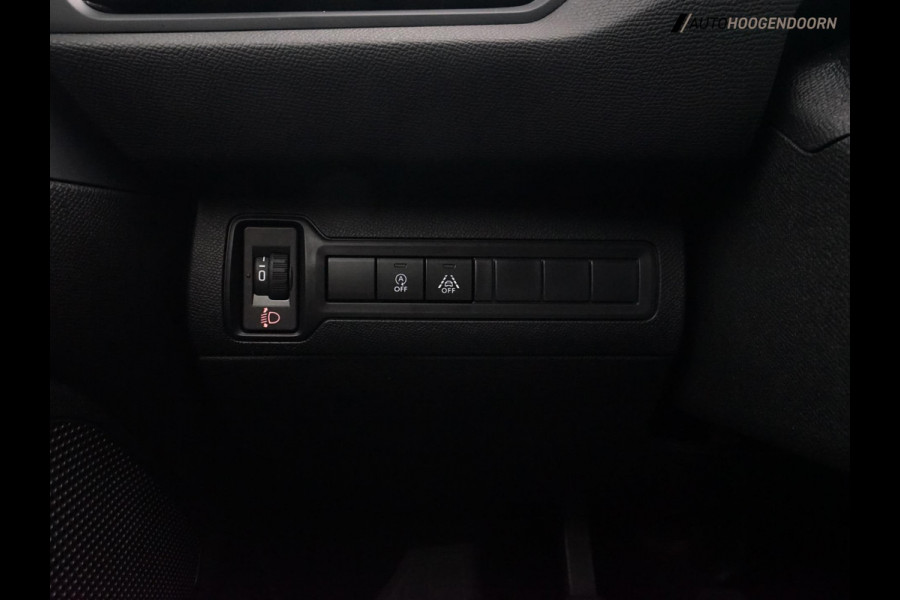 Peugeot 308 SW 1.2 PureTech Blue Lease Active Luxe (APPLE CARPLAY,LED,CLIMATE,CRUISE,CAMERA,PARKEERSENSOREN,TREKHAAK,LM-VELGEN) Peugeot 308 SW 1.2 PureTech Blue Lease Active Luxe (APPLE CARPLAY,LED,CLIMATE,CRUISE,CAMERA,PARKEERSENSOREN,TREKHAAK,LM-VELGEN)