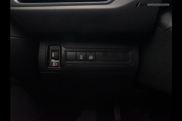 Peugeot 308 SW 1.2 PureTech Blue Lease Active Luxe (APPLE CARPLAY,LED,CLIMATE,CRUISE,CAMERA,PARKEERSENSOREN,TREKHAAK,LM-VELGEN) Peugeot 308 SW 1.2 PureTech Blue Lease Active Luxe (APPLE CARPLAY,LED,CLIMATE,CRUISE,CAMERA,PARKEERSENSOREN,TREKHAAK,LM-VELGEN)