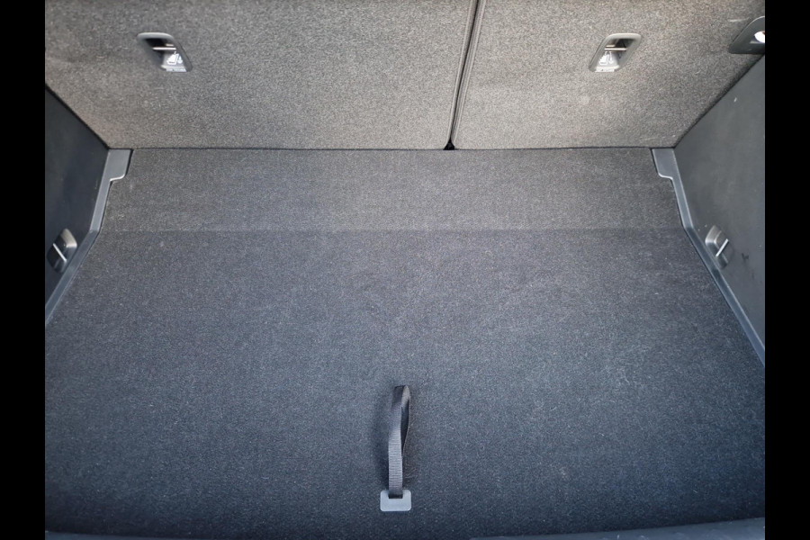 Kia Stonic 1.0 T-GDi MHEV DynamicLine Navi | Clima | Carplay/Android auto | Lichtmetalen velgen | LED | Kia Stonic 1.0 T-GDi MHEV DynamicLine Navi | Clima | Carplay/Android auto | Lichtmetalen velgen | LED |