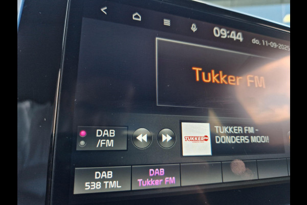 Kia Stonic 1.0 T-GDi MHEV DynamicLine Navi | Clima | Carplay/Android auto | Lichtmetalen velgen | LED | Kia Stonic 1.0 T-GDi MHEV DynamicLine Navi | Clima | Carplay/Android auto | Lichtmetalen velgen | LED |