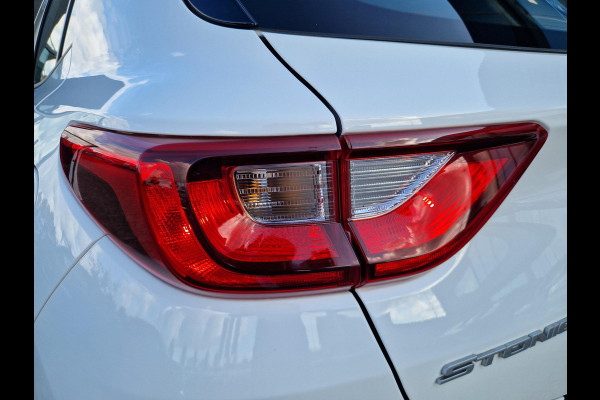 Kia Stonic 1.0 T-GDi MHEV DynamicLine Navi | Clima | Carplay/Android auto | Lichtmetalen velgen | LED | Kia Stonic 1.0 T-GDi MHEV DynamicLine Navi | Clima | Carplay/Android auto | Lichtmetalen velgen | LED |