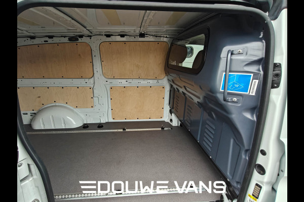 Mercedes-Benz Vito L3 116 Automaat MBUX Camera BPM Vrij Koelwagen Dag & Nachtkoeling Carrier Wordt Verwacht Mercedes-Benz Vito L3 116 Automaat MBUX Camera BPM Vrij Koelwagen Dag & Nachtkoeling Carrier Wordt Verwacht