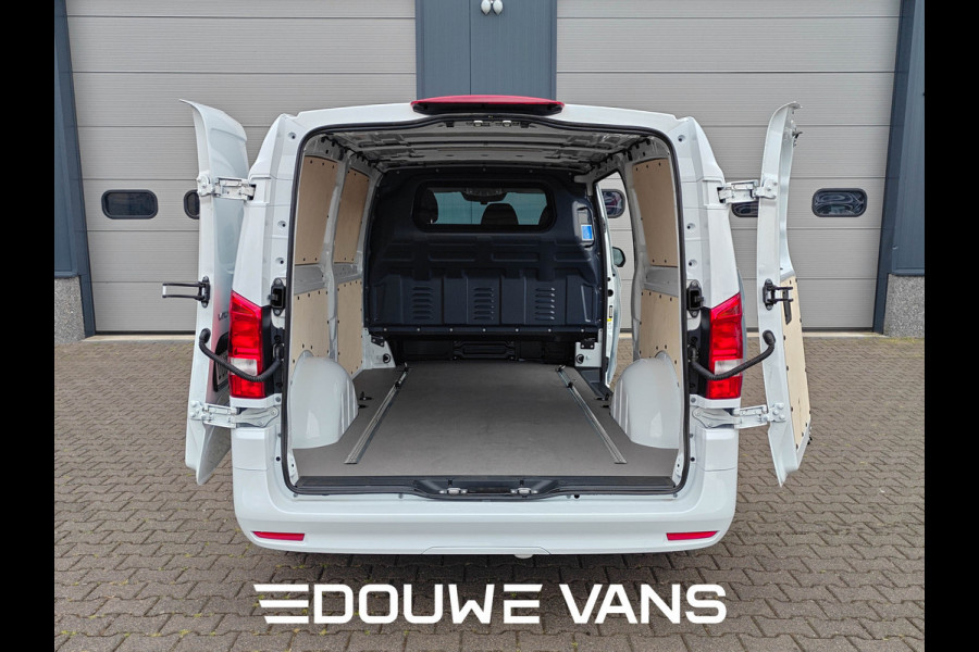Mercedes-Benz Vito L3 116 Automaat MBUX Camera BPM Vrij Koelwagen Dag & Nachtkoeling Carrier Wordt Verwacht Mercedes-Benz Vito L3 116 Automaat MBUX Camera BPM Vrij Koelwagen Dag & Nachtkoeling Carrier Wordt Verwacht