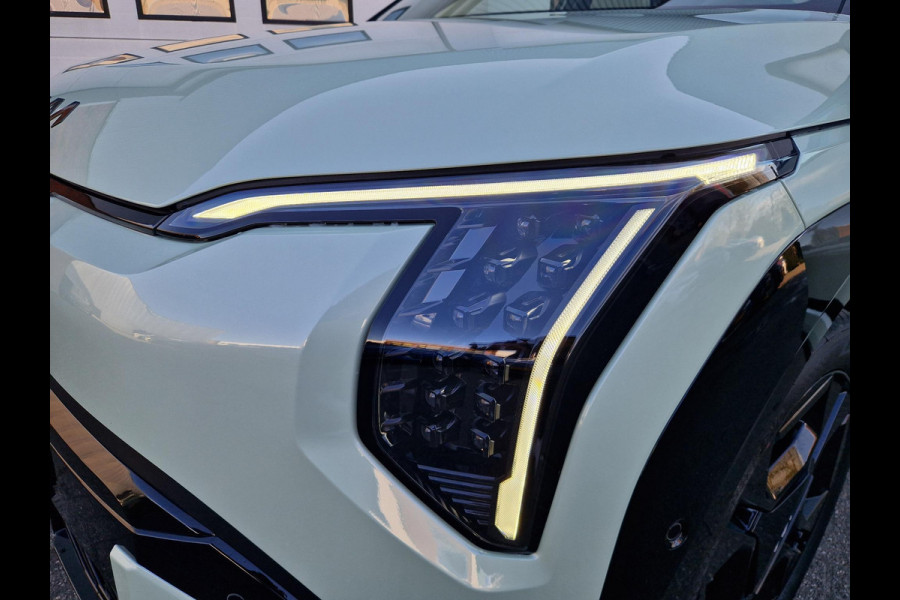 Kia EV3 GT-PlusLine 81.4 kWh | Dodehoek Camera | Stoelventilatie | HUD | 360 Camera |
