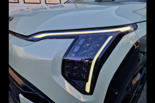 Kia EV3 GT-PlusLine 81.4 kWh | Dodehoek Camera | Stoelventilatie | HUD | 360 Camera |