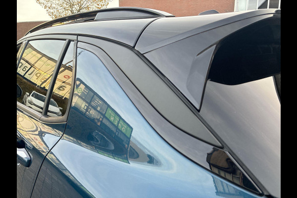 Lynk & Co 01 1.5 Plug in Hybrid Black Line| SkyRoof | Camera | Climate Pack | Pilot Assist | Park Assist | Carplay Android auto Lynk & Co 01 1.5 Plug in Hybrid Black Line| SkyRoof | Camera | Climate Pack | Pilot Assist | Park Assist | Carplay Android auto