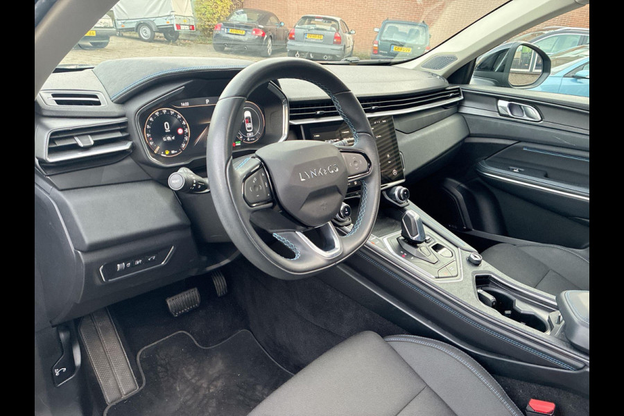 Lynk & Co 01 1.5 Plug in Hybrid Black Line| SkyRoof | Camera | Climate Pack | Pilot Assist | Park Assist | Carplay Android auto Lynk & Co 01 1.5 Plug in Hybrid Black Line| SkyRoof | Camera | Climate Pack | Pilot Assist | Park Assist | Carplay Android auto