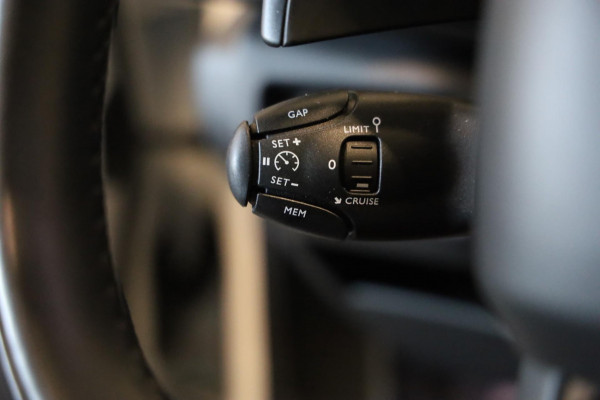 Citroën C5 Aircross 1.6 Plug-in Hybrid 225 Shine 11/2022 NAVI PANO CARPLAY CAMERA V+A PDC CRUISE LEASE v/a € 211,- INRUIL MOGELIJK Citroën C5 Aircross 1.6 Plug-in Hybrid 225 Shine 11/2022 NAVI PANO CARPLAY CAMERA V+A PDC CRUISE LEASE v/a € 211,- INRUIL MOGELIJK