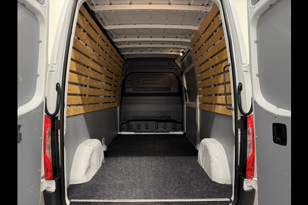 Mercedes-Benz Sprinter L2H2 FWD Automaat Airco Cruise Control Navi Trekhaak Imperiaal Mercedes-Benz Sprinter L2H2 FWD Automaat Airco Cruise Control Navi Trekhaak Imperiaal